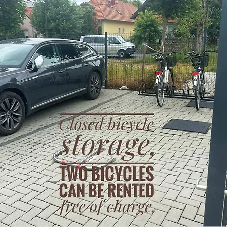 Marina By Dora Διαμέρισμα Keszthely